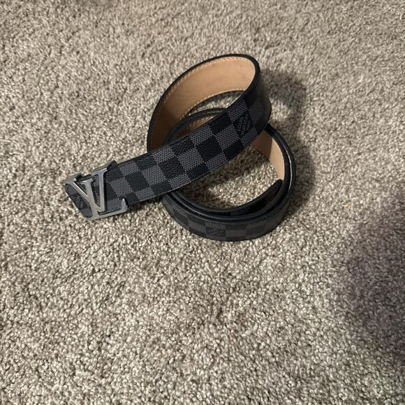 Louis-vuitton Men's Black Belt - Picture 1 of 6